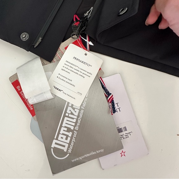 Perfect Moment Black and White Chevron Ski Jacket - Picture 6 of 16